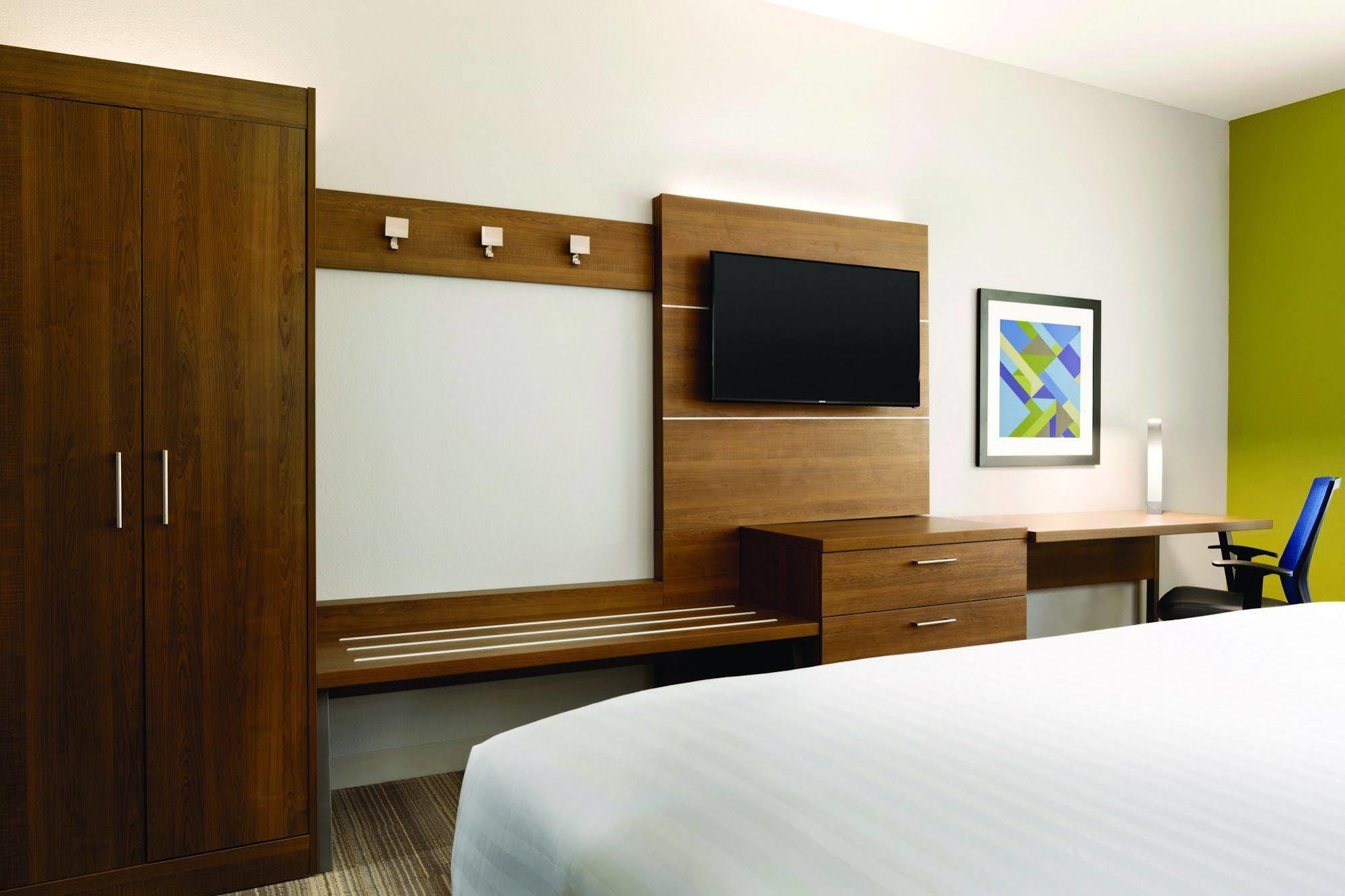 Holiday Inn Express & Suites - Mcallen - Medical Center Area By Ihg Exterior foto
